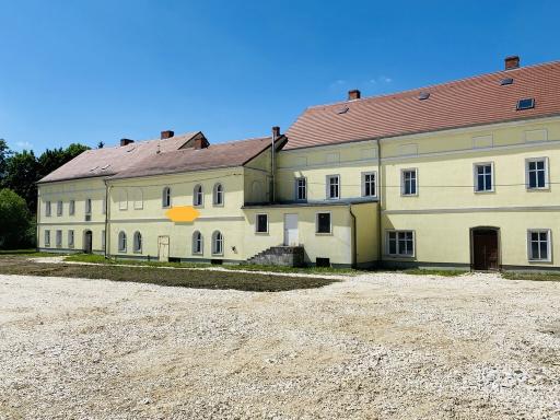 Obiekt 1436 m² Międzylesie - Domaszków