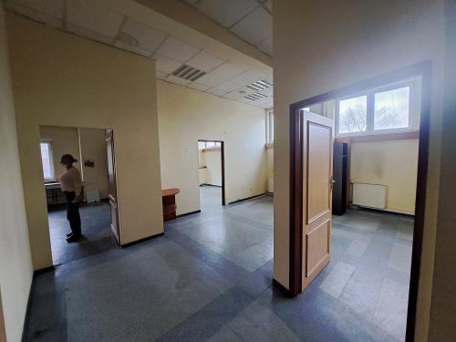 Lokal 5 pokoi 127 m² Wrocław-Fabryczna - Gądów Mały